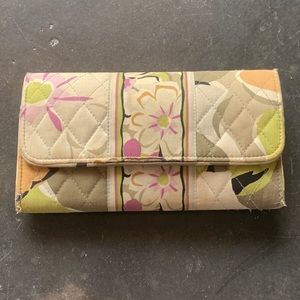 Vera Bradley Trifold Wallet in Portobello Road